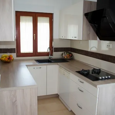Apartment Adriana